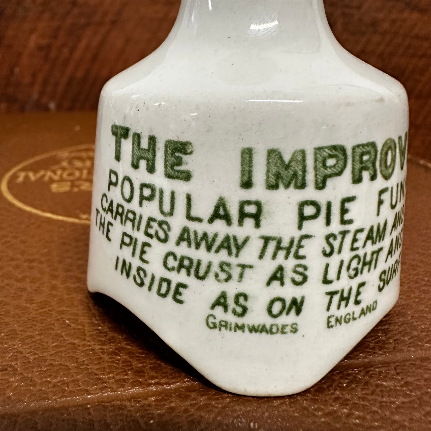 Grimwades The Improved Popular Pie Funnel