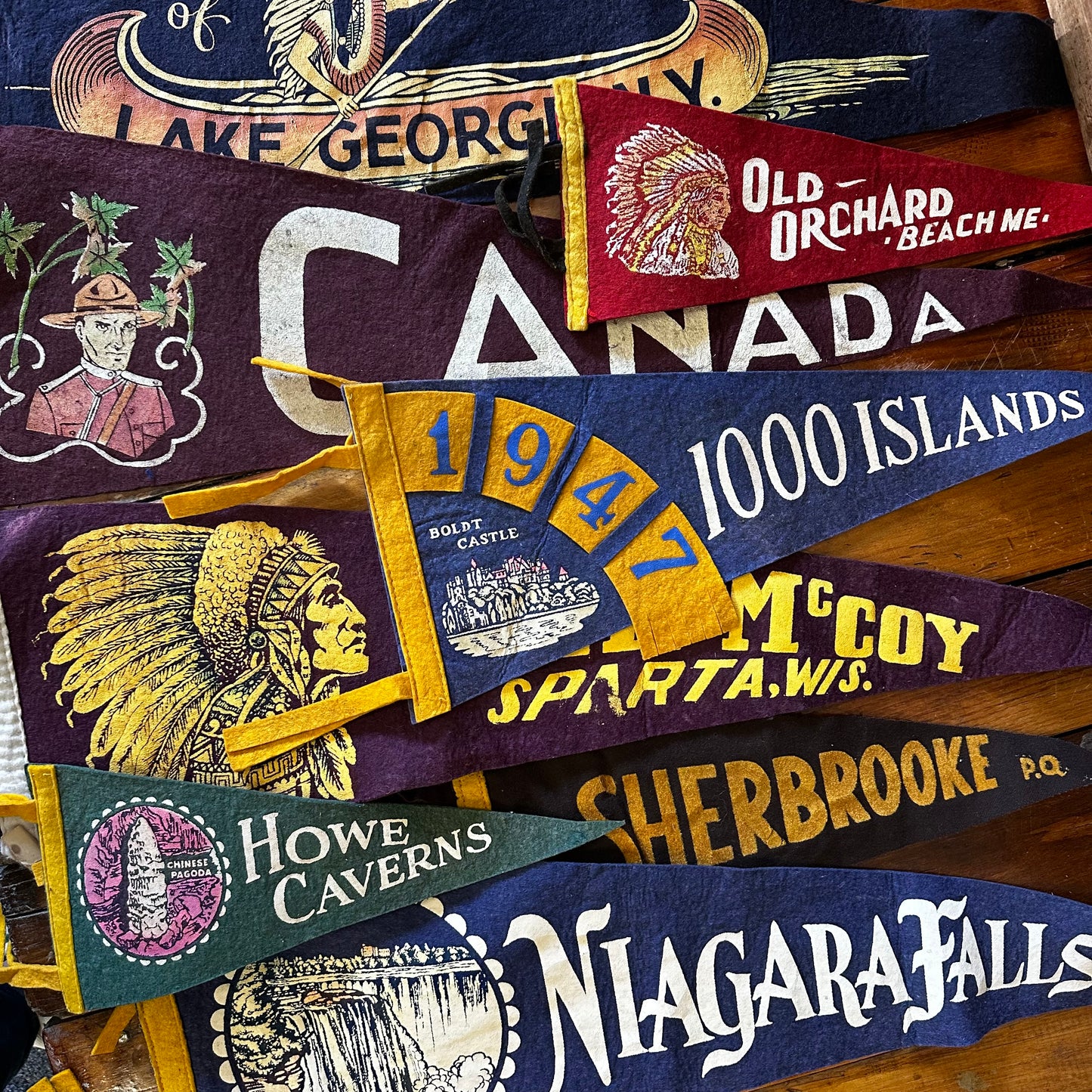 Vintage Niagara Falls Felt Pennant
