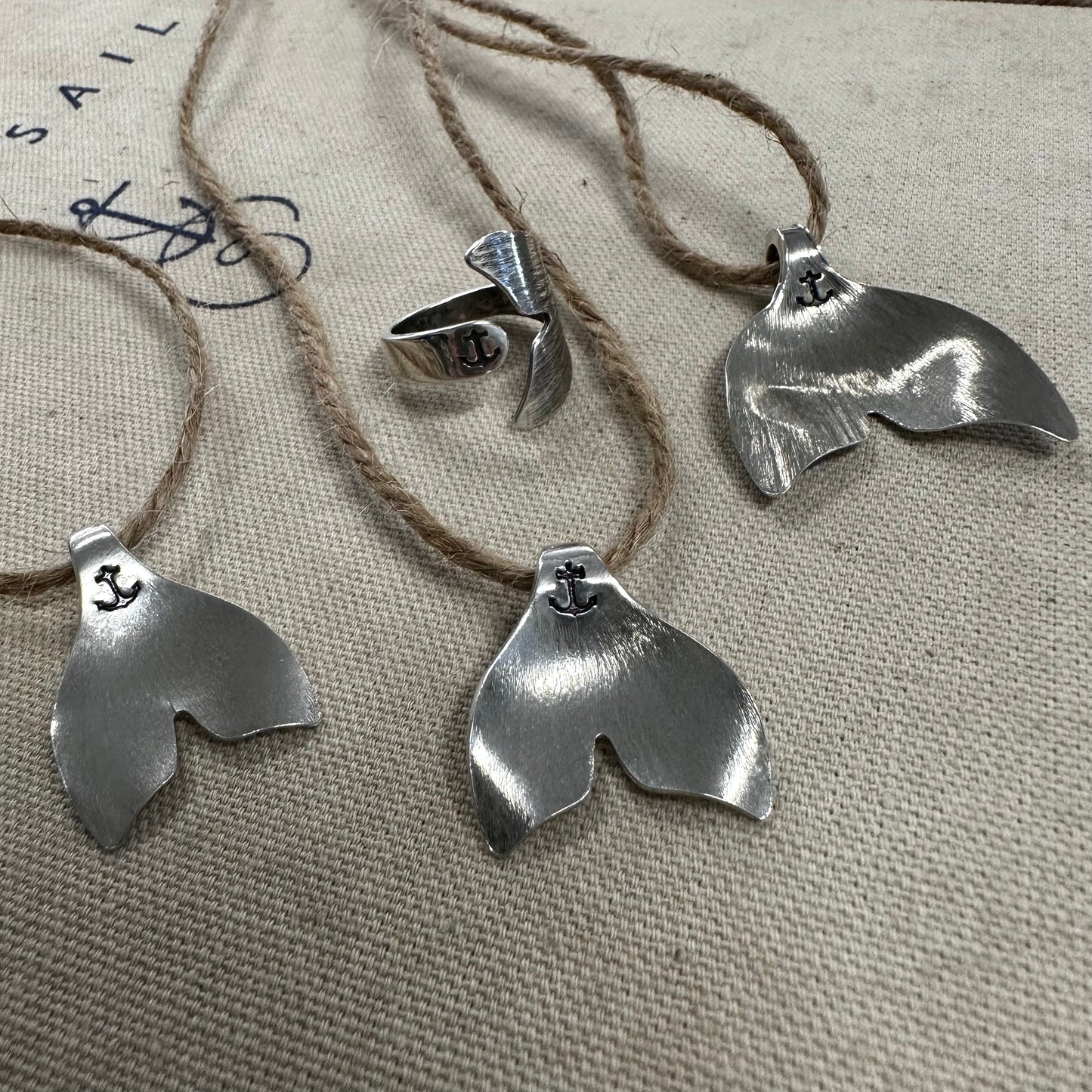 Medium Mermaid Tail Pendant w/Anchor