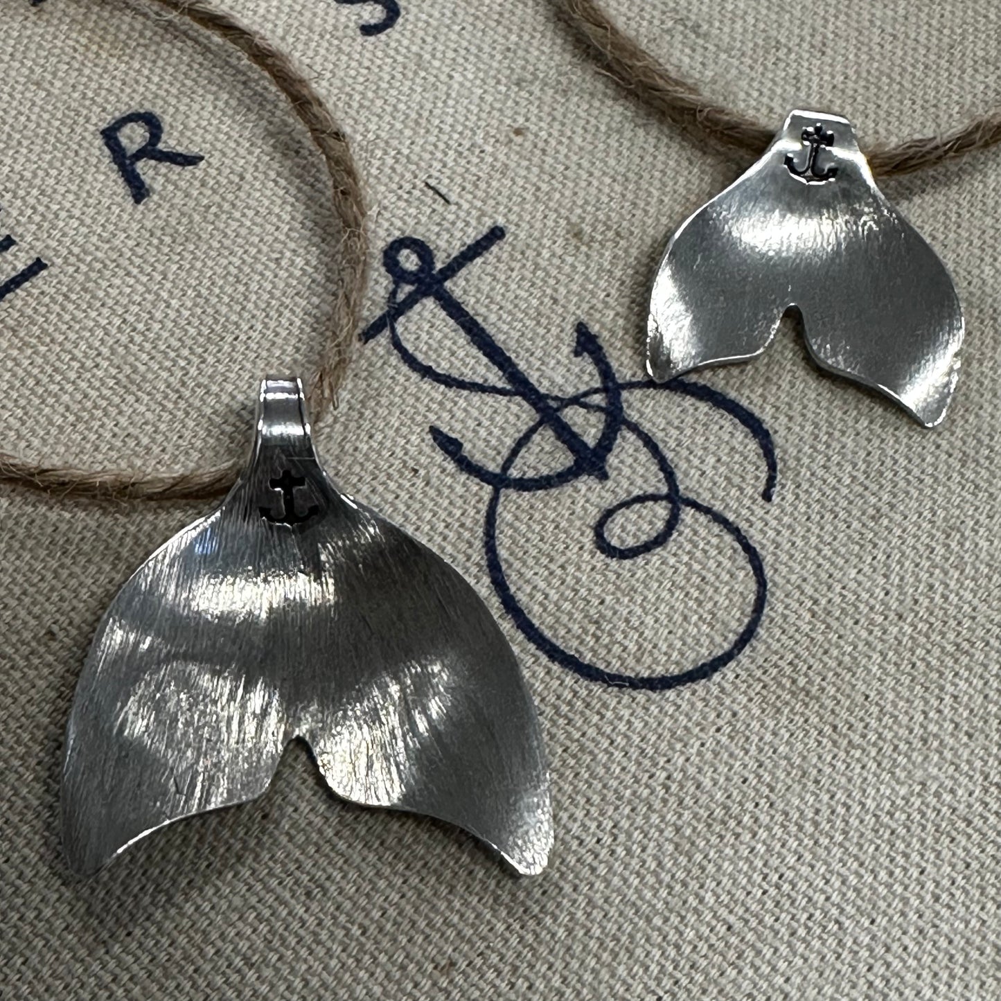 Medium Mermaid Tail Pendant w/Anchor