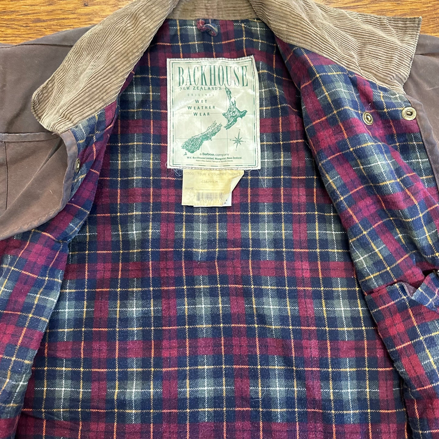 Barbour Backhouse Men’s Town & Country Jacket