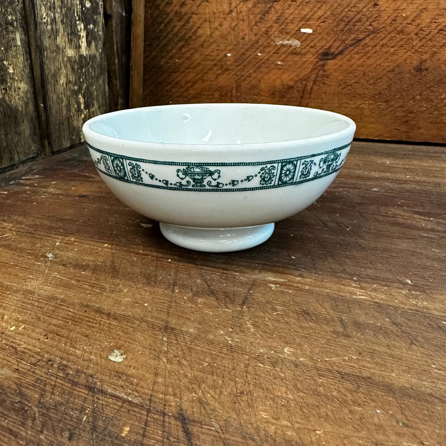 Green Pattern Restaurantware Chili Bowl